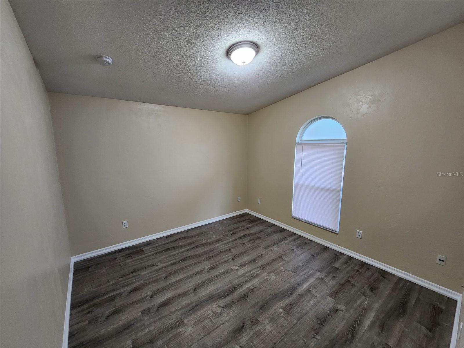 Image 7 of 14 For 5820 Alstrum Drive