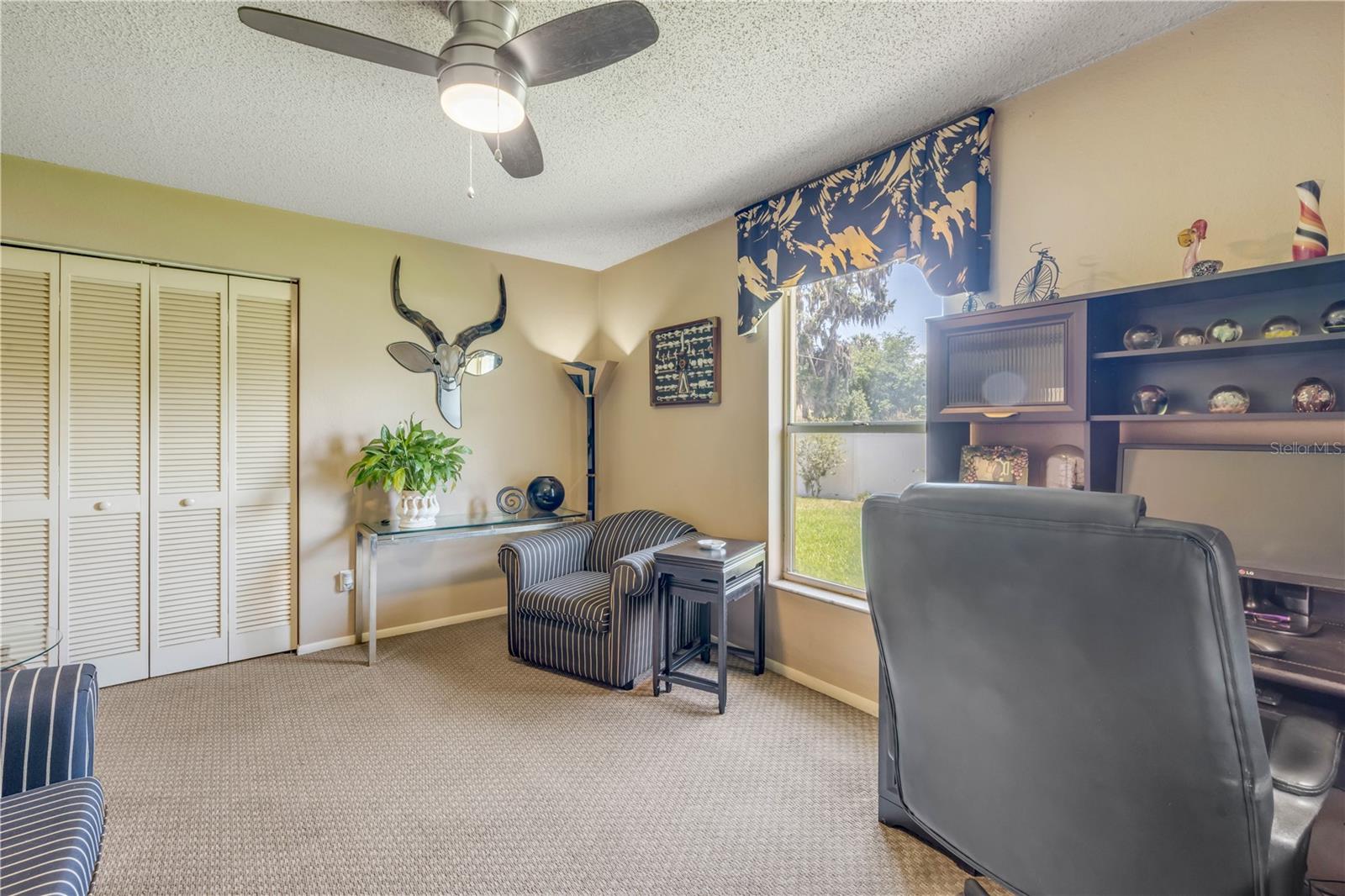 Image 24 of 39 For 1529 Sabal Palm Drive