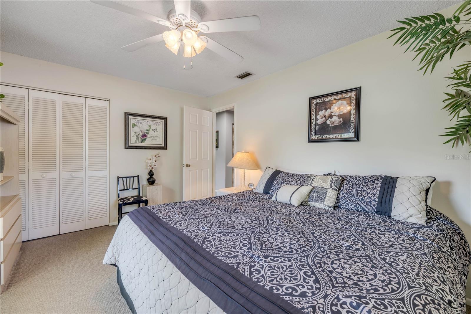 Image 26 of 39 For 1529 Sabal Palm Drive