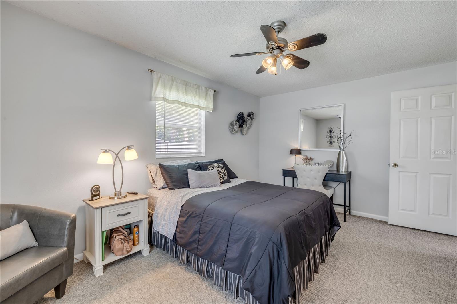 Image 29 of 39 For 1529 Sabal Palm Drive