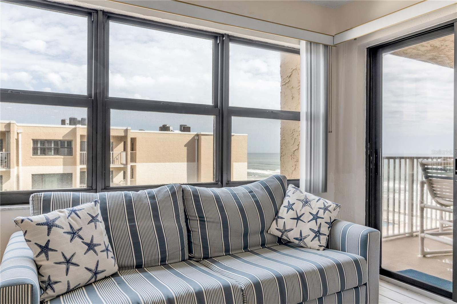 Image 12 of 32 For 4175 Atlantic Avenue 5270