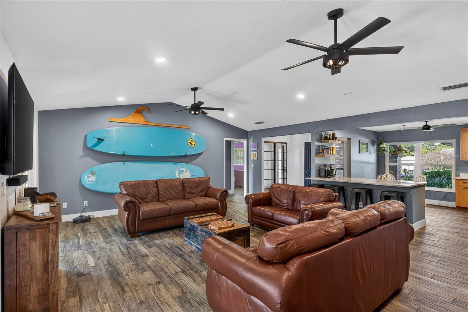 Image 10 of 57 For 2225 Vista Palm Drive