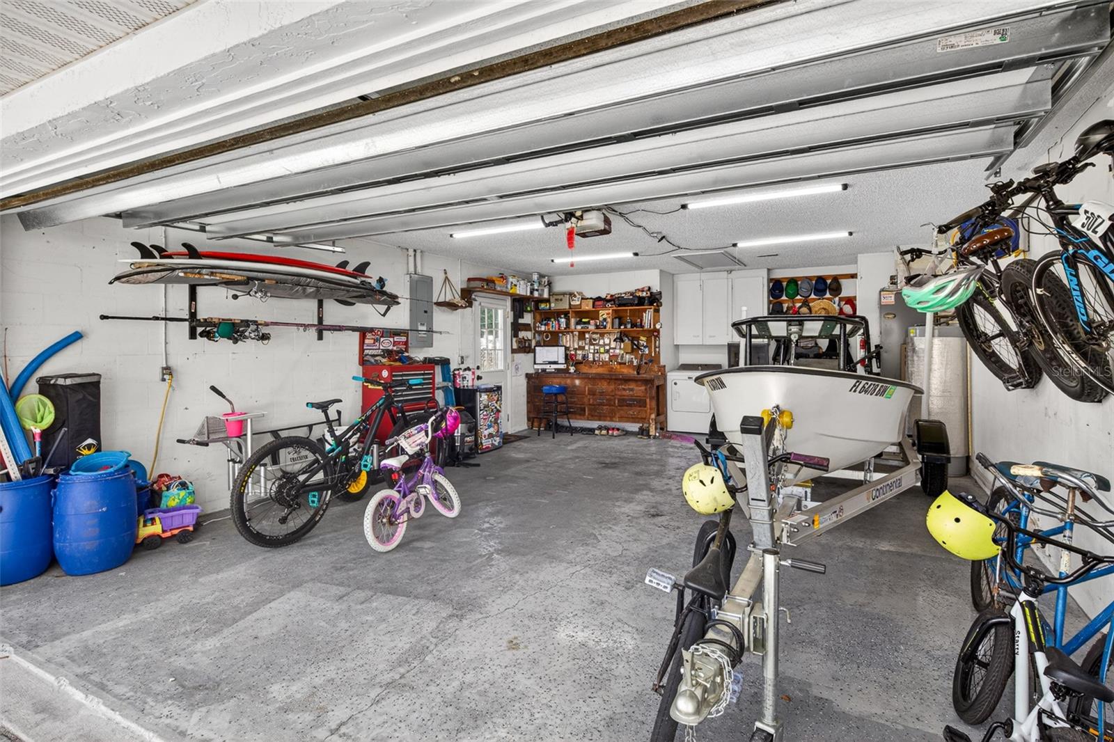 Image 41 of 57 For 2225 Vista Palm Drive
