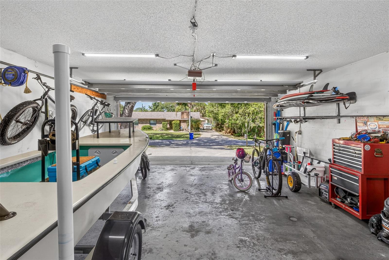 Image 42 of 57 For 2225 Vista Palm Drive