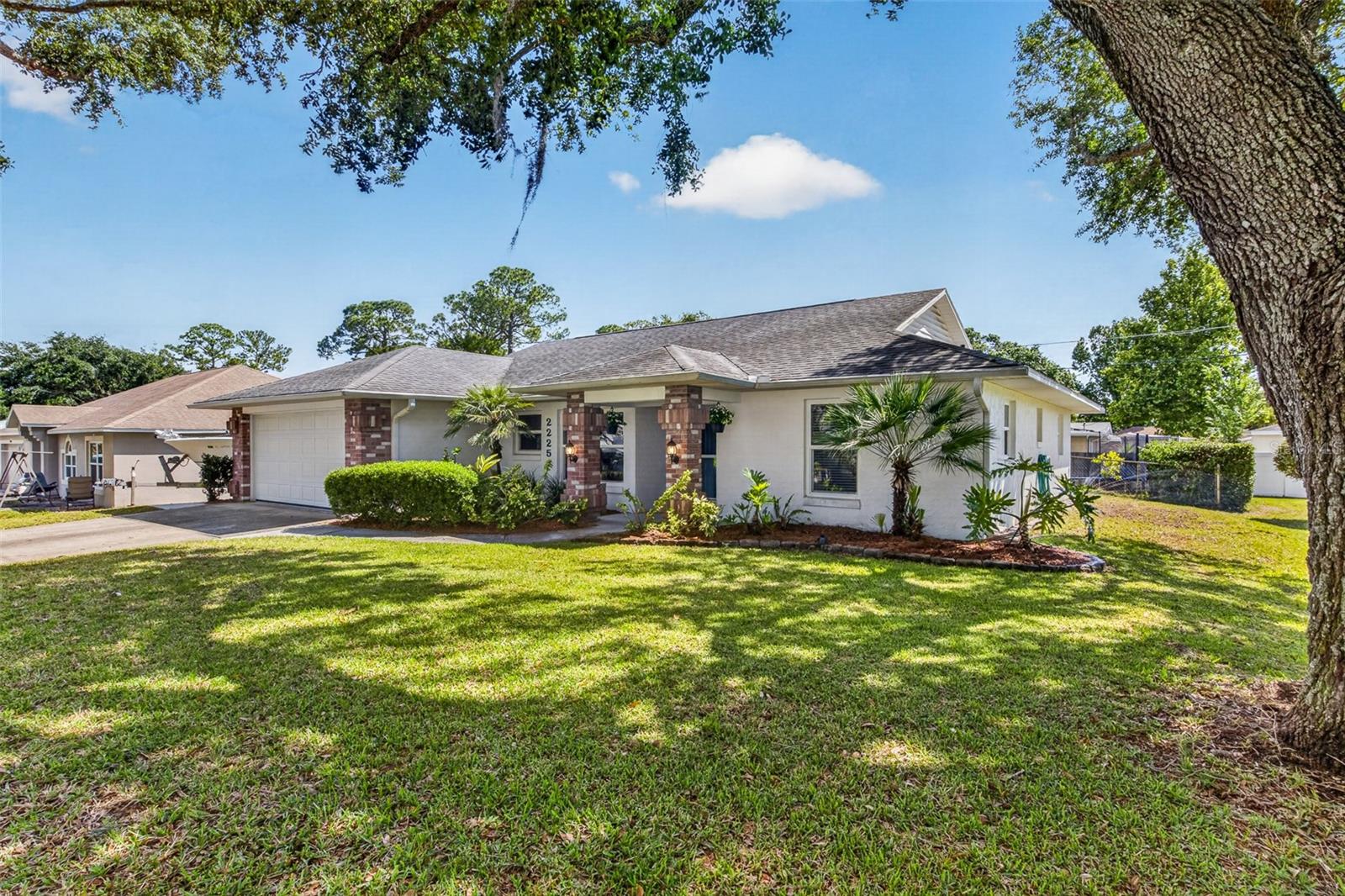 Image 44 of 57 For 2225 Vista Palm Drive