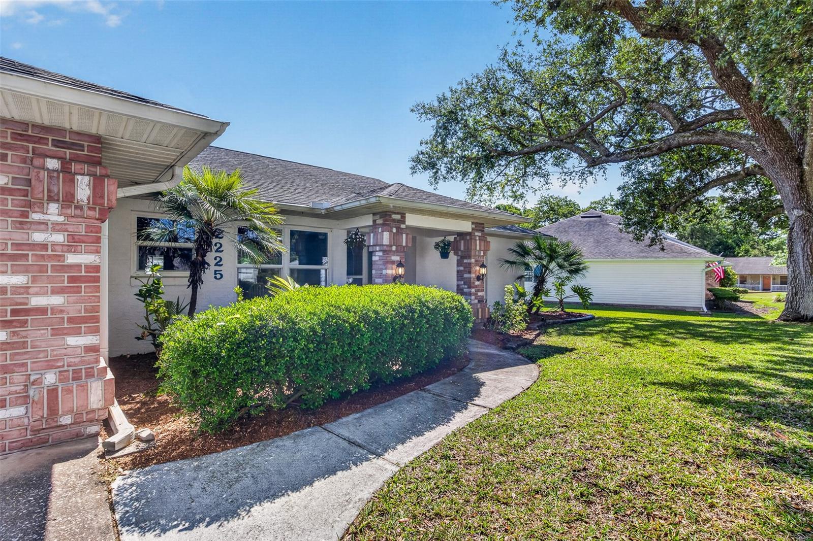 Image 45 of 57 For 2225 Vista Palm Drive