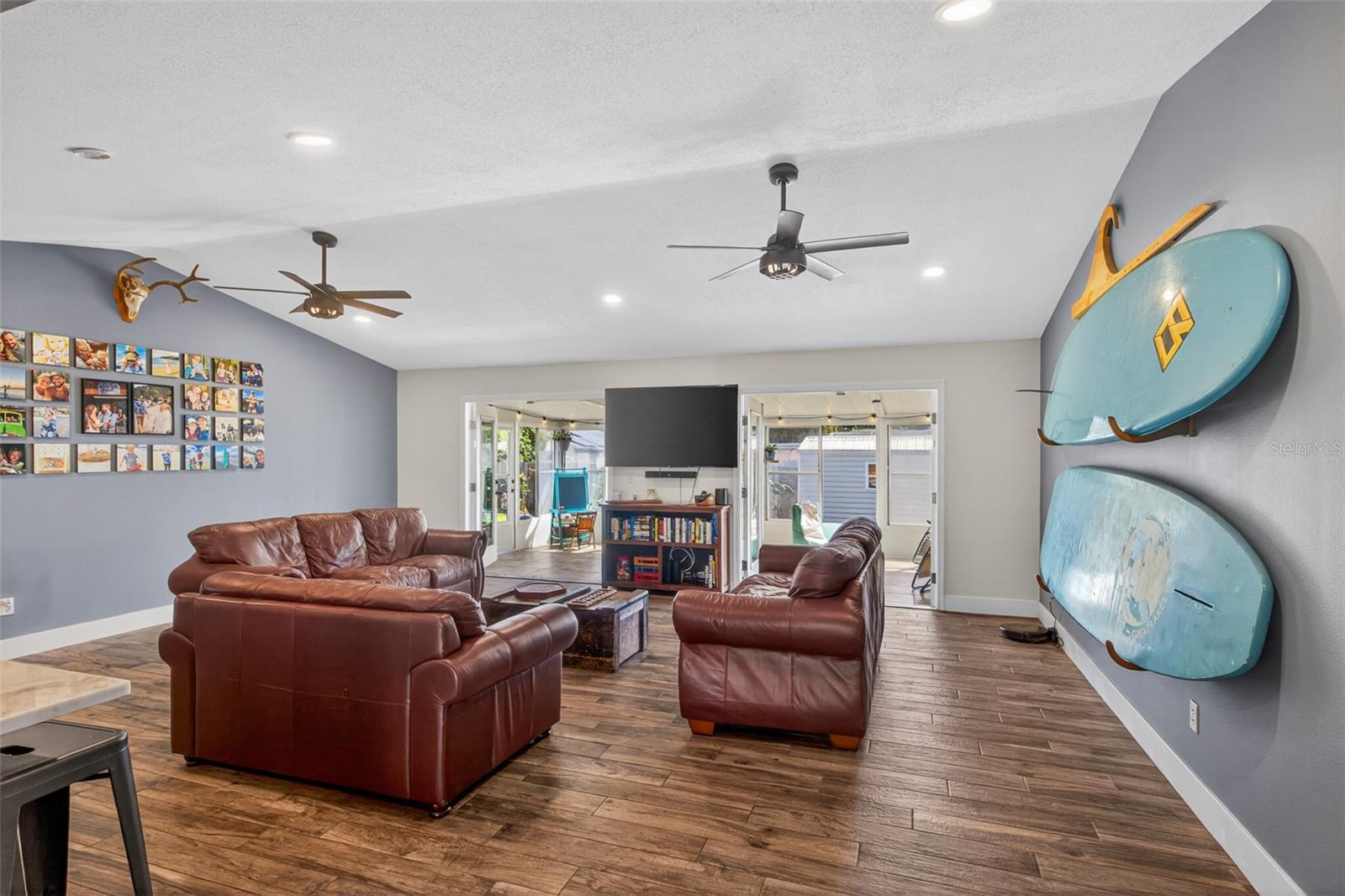 Image 6 of 57 For 2225 Vista Palm Drive