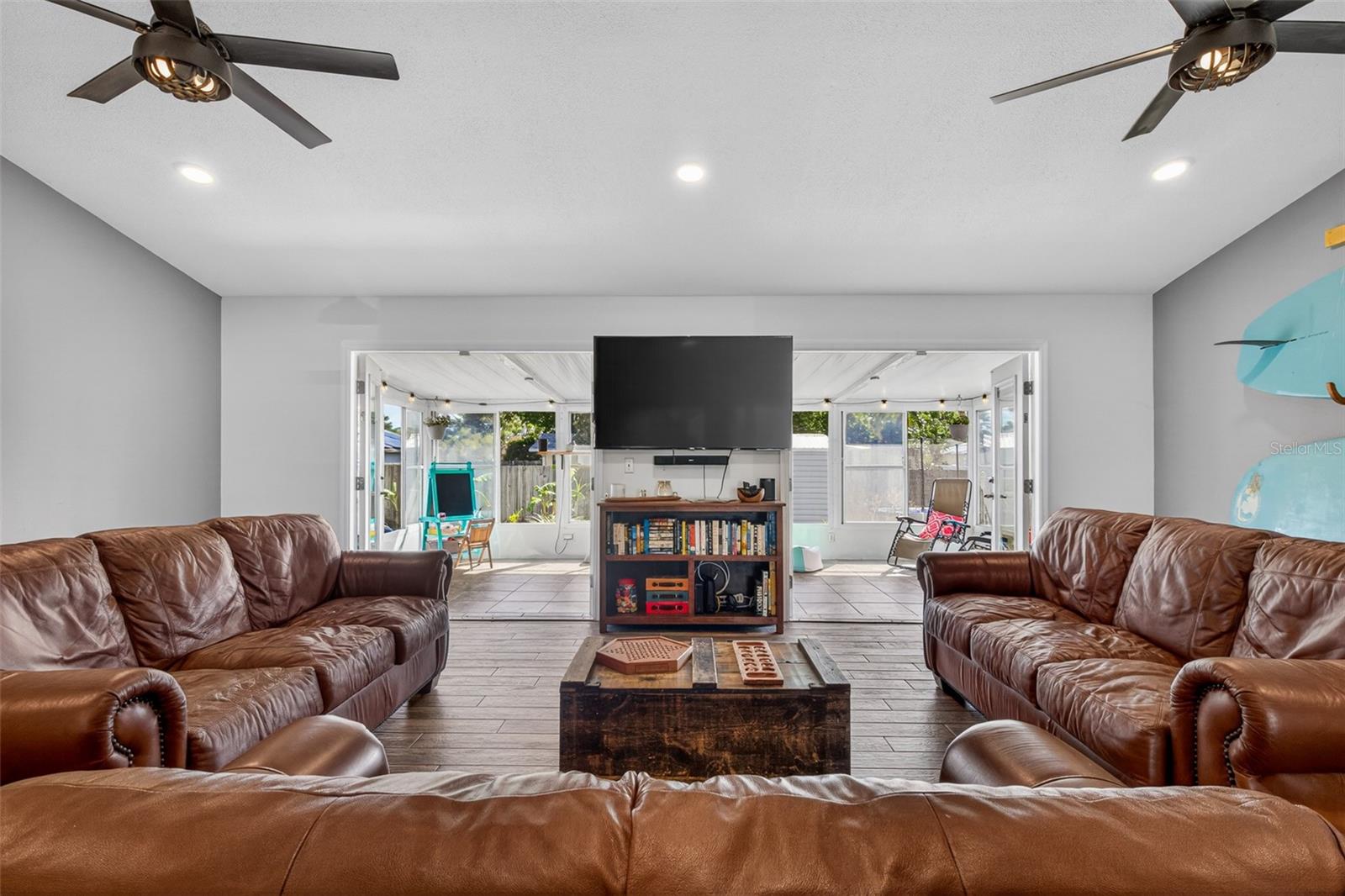 Image 8 of 57 For 2225 Vista Palm Drive