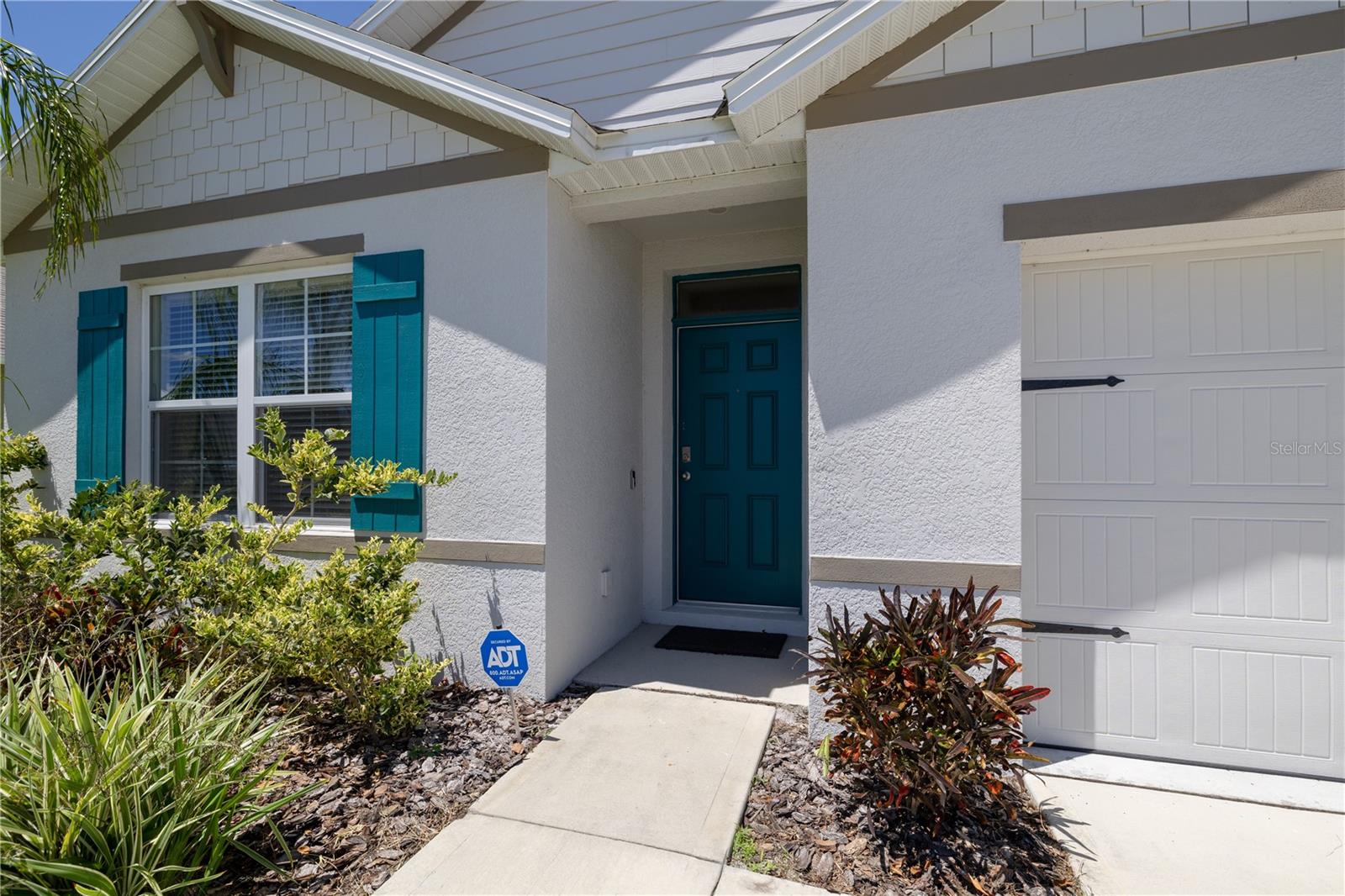 Image 2 of 39 For 2641 Neverland Drive