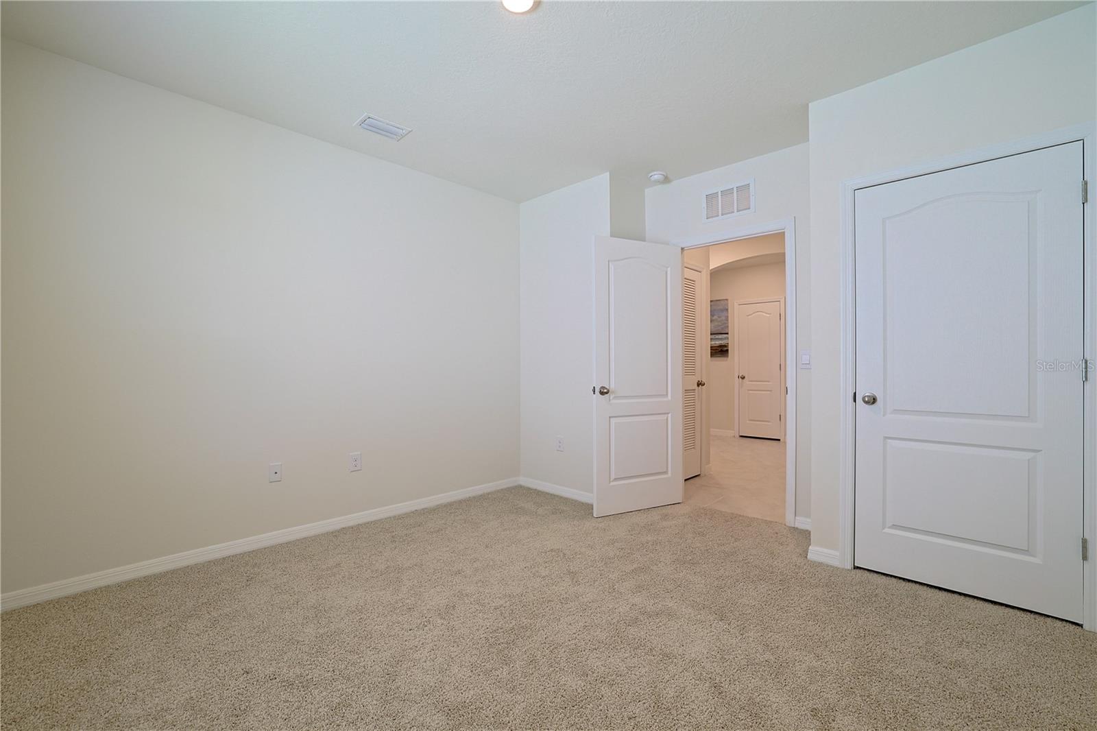 Image 34 of 39 For 2641 Neverland Drive