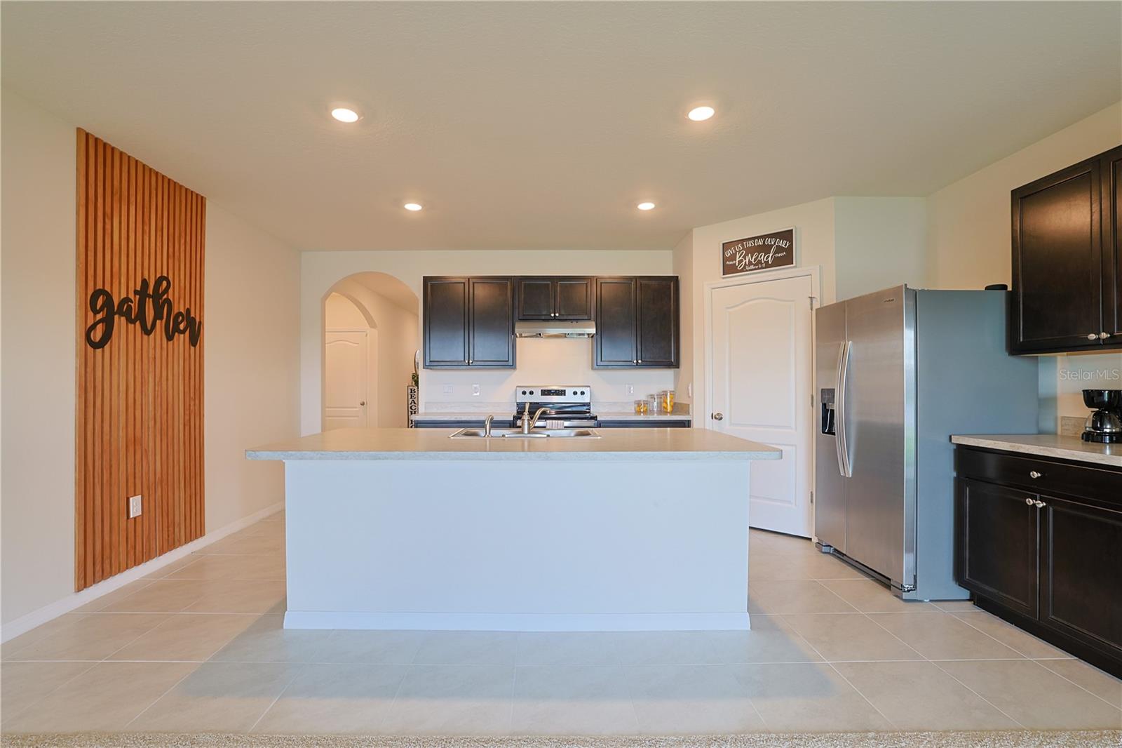 Image 9 of 39 For 2641 Neverland Drive