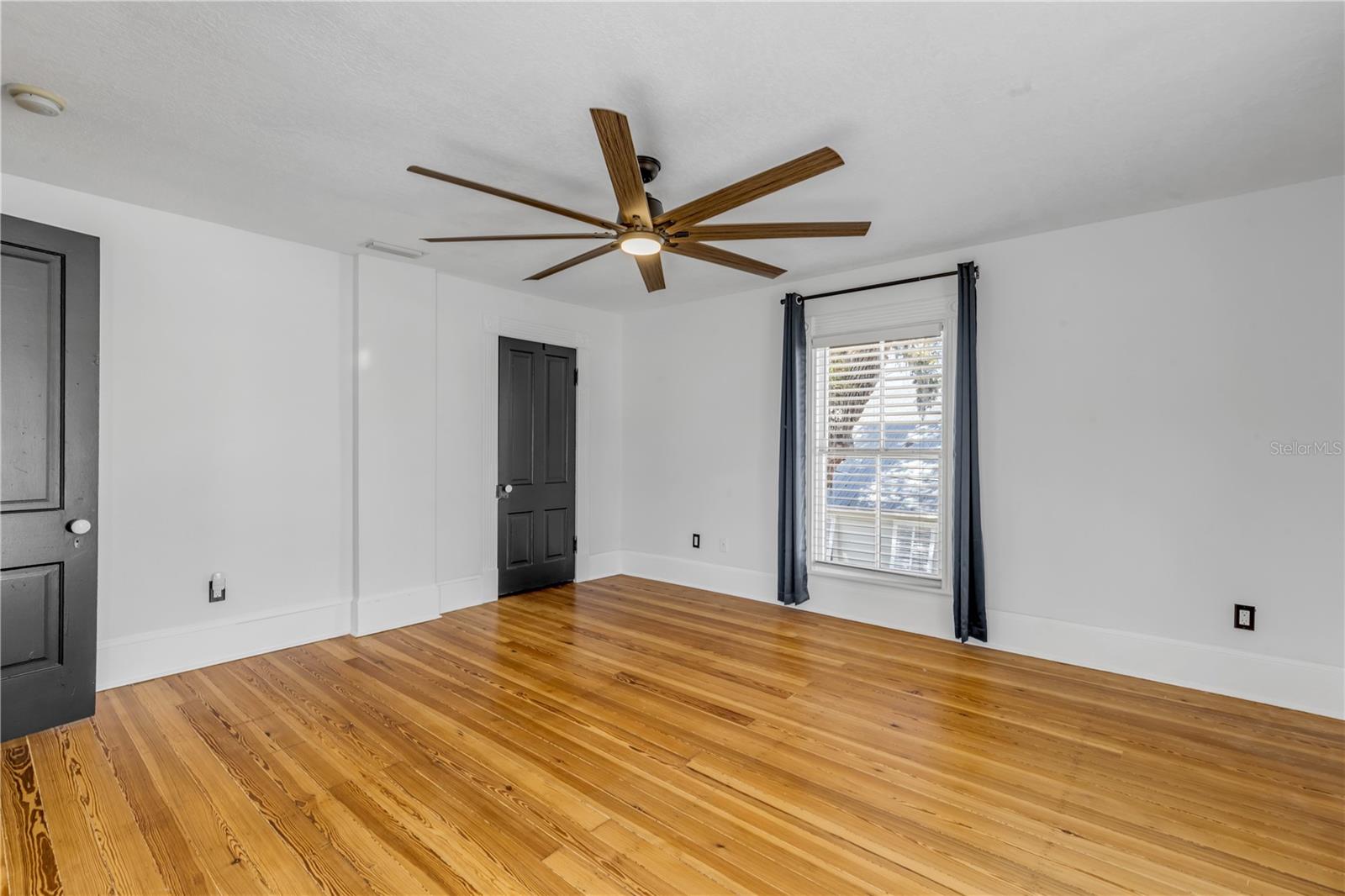 Image 35 of 88 For 532 Faulkner Street