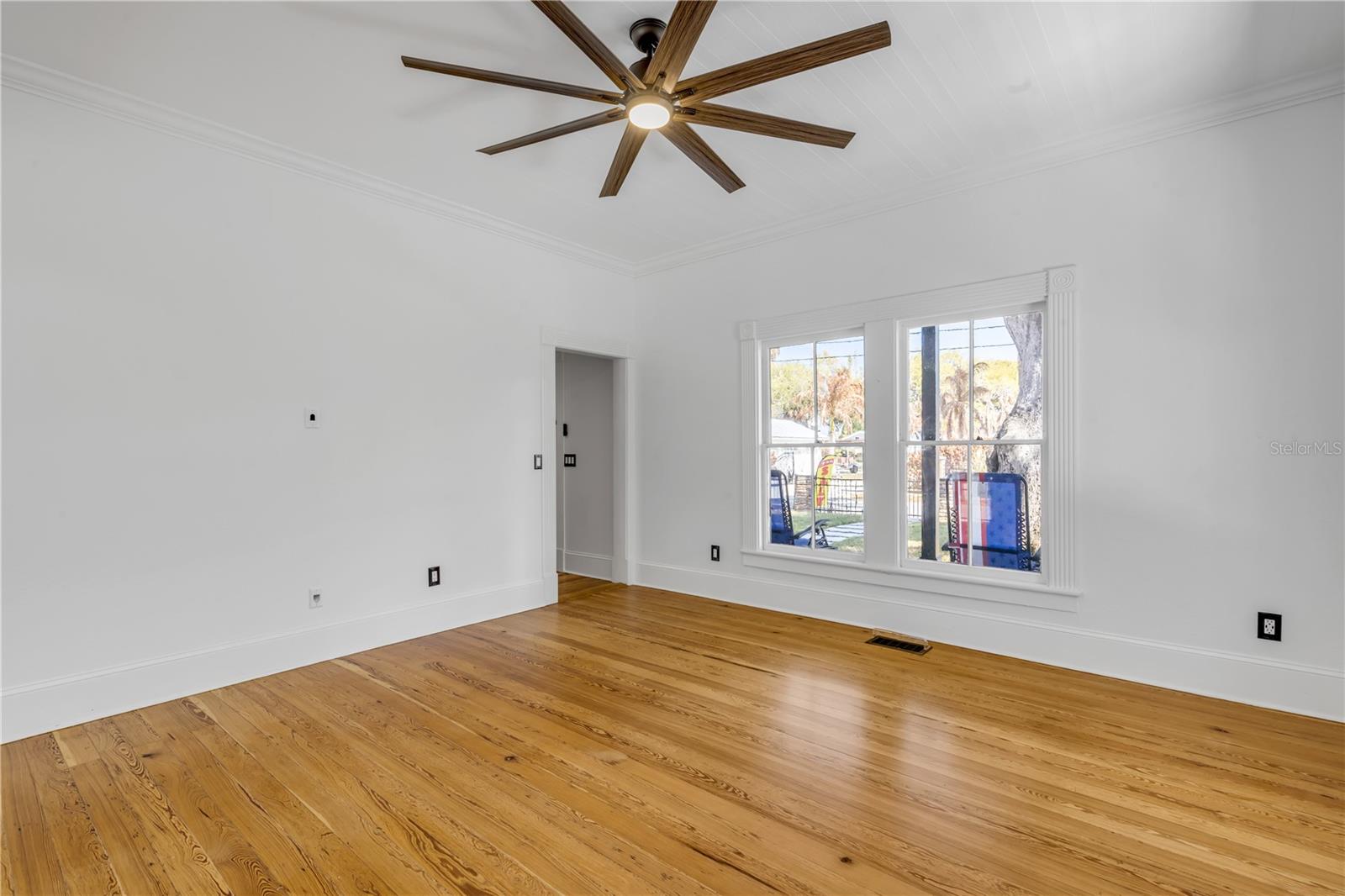 Image 9 of 88 For 532 Faulkner Street
