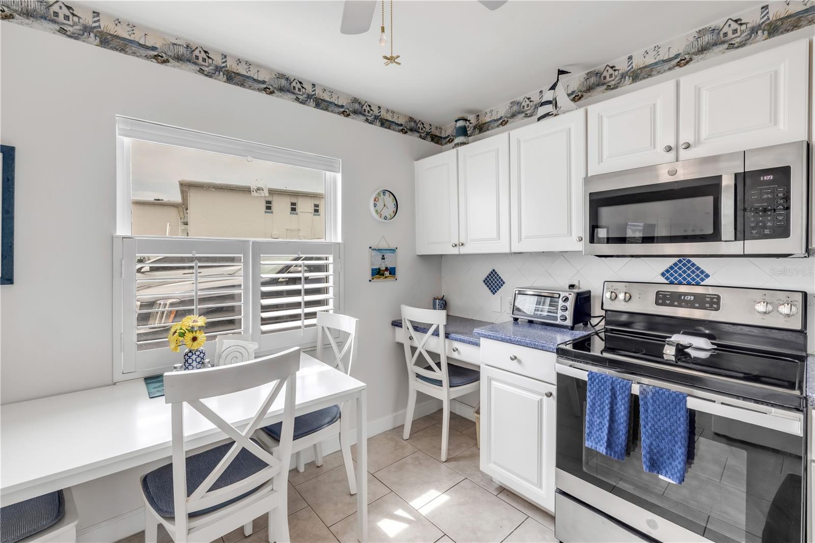 Image 12 of 32 For 577 Atlantic Avenue 7