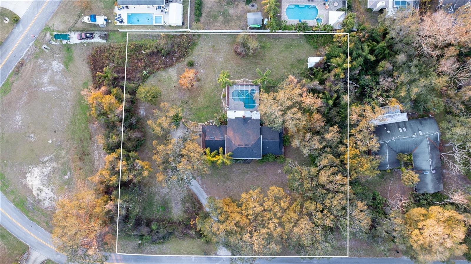 Image 32 of 39 For 821 Highpoint Drive