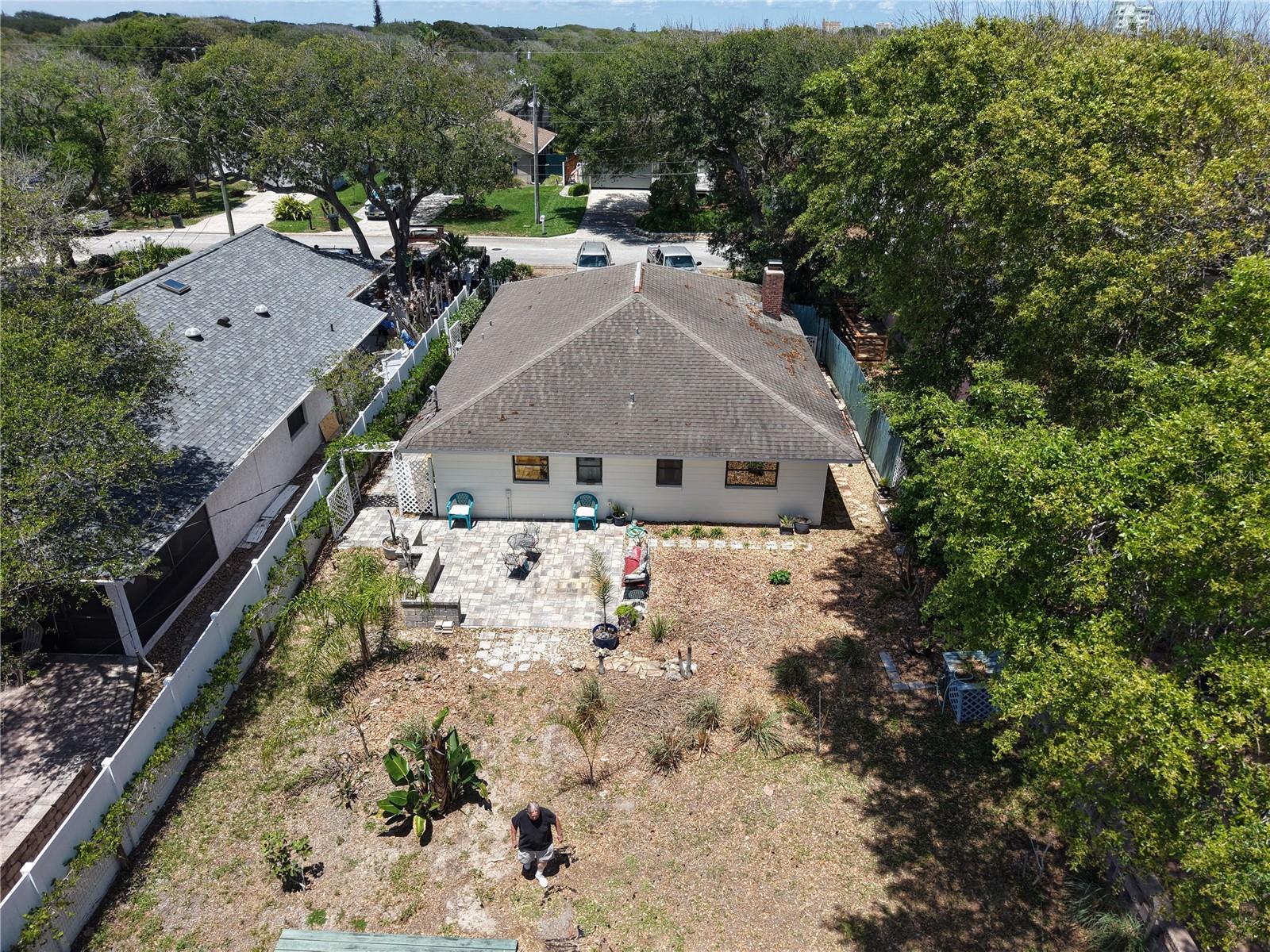 Image 22 of 61 For 825 23rd Avenue