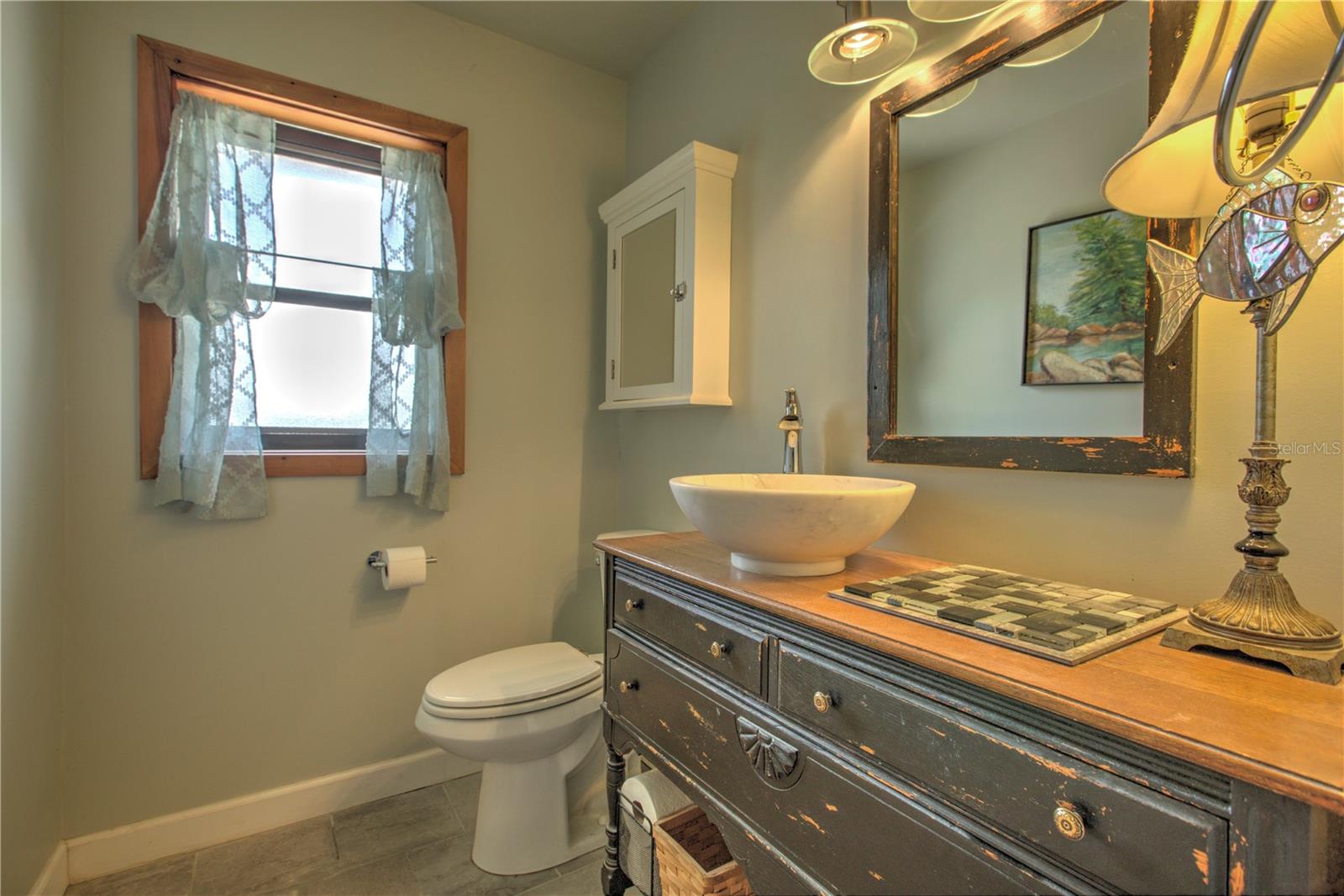 Image 41 of 61 For 825 23rd Avenue