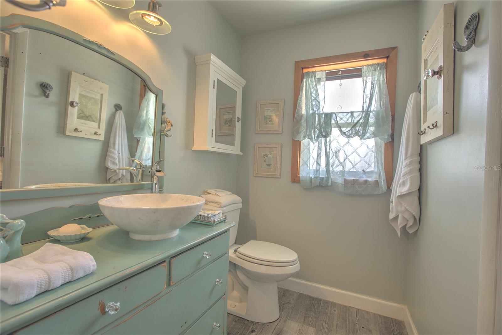 Image 48 of 61 For 825 23rd Avenue