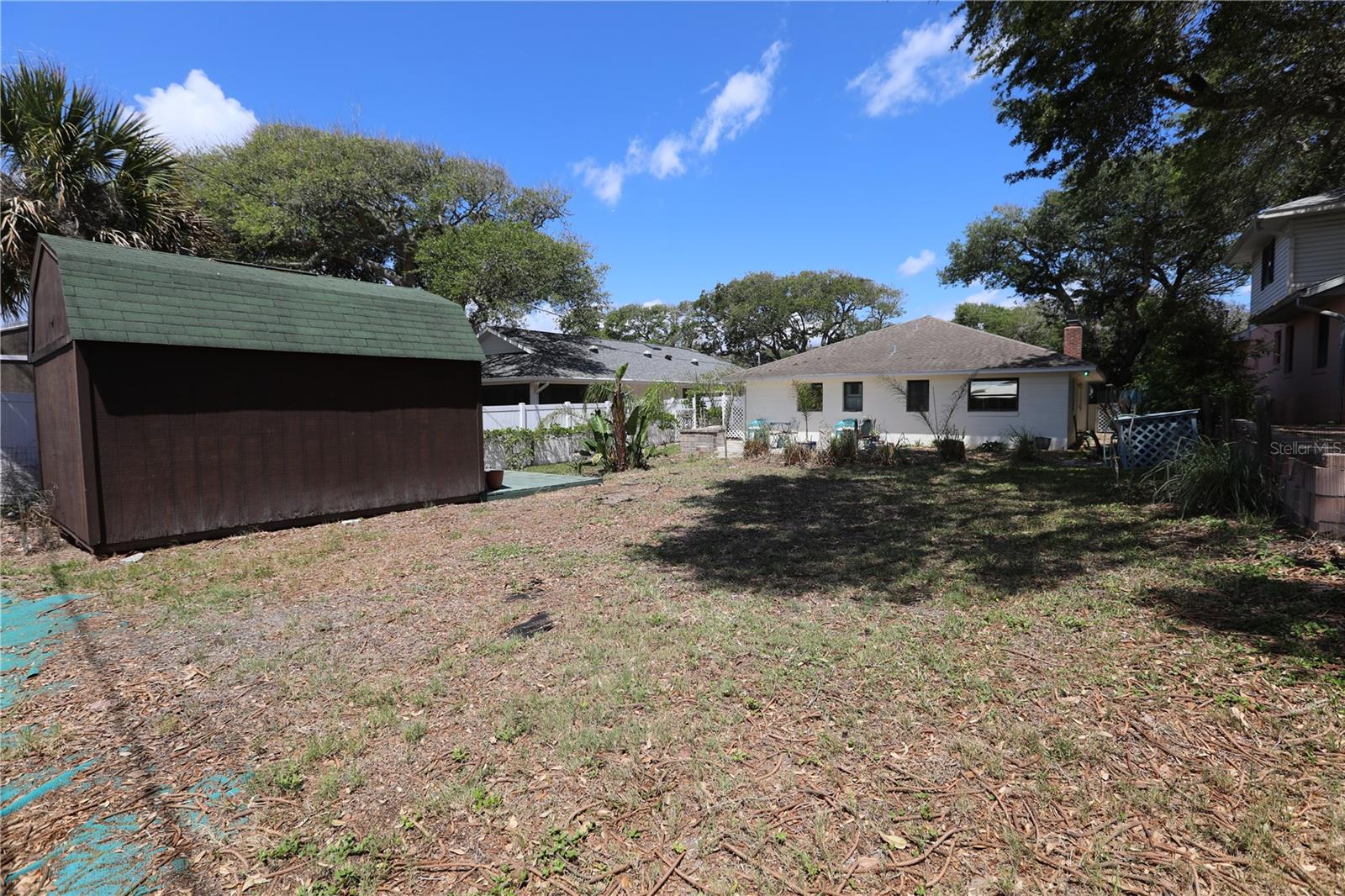 Image 8 of 61 For 825 23rd Avenue