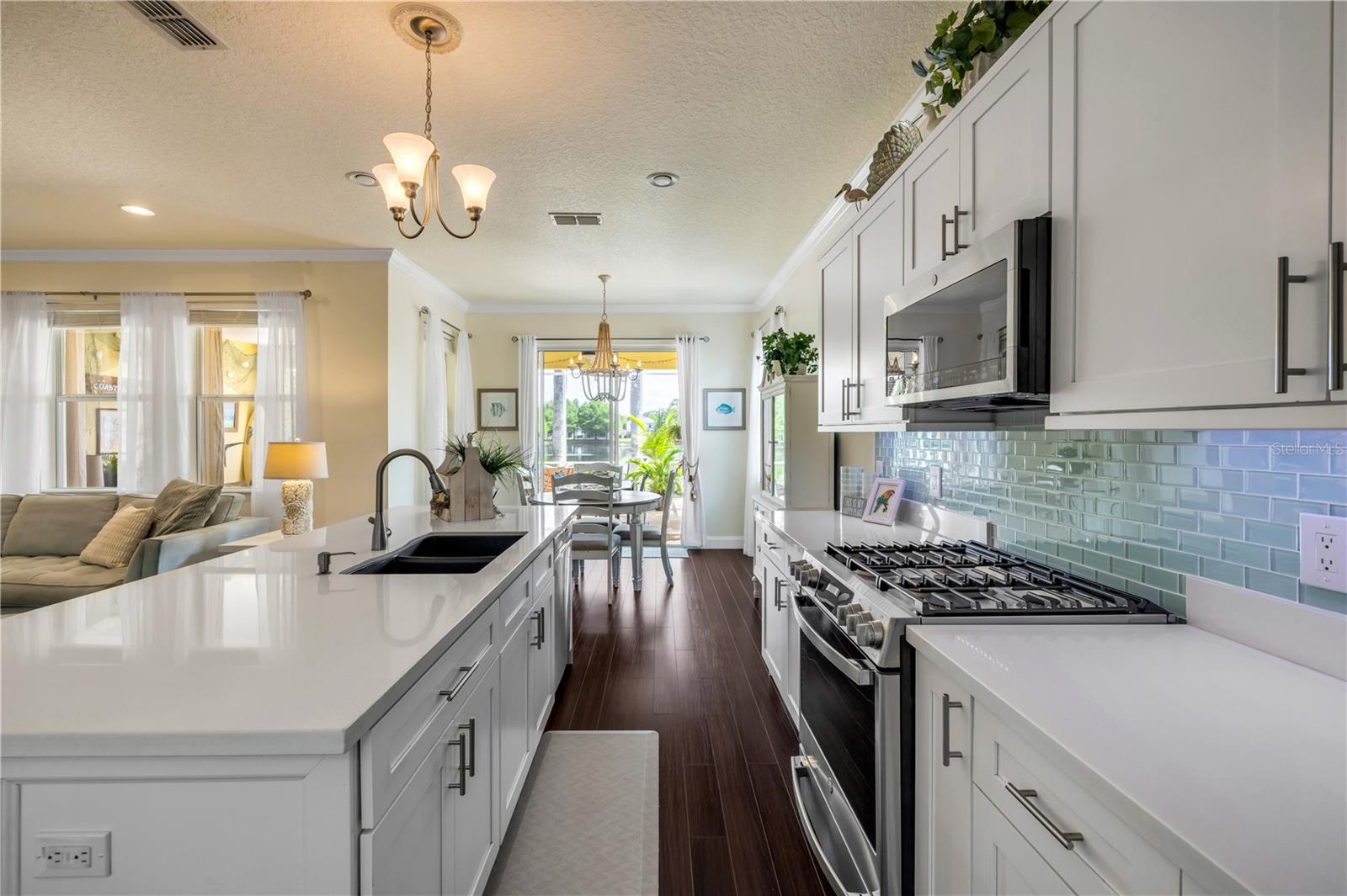 Image 22 of 68 For 2708 Atlantis Drive