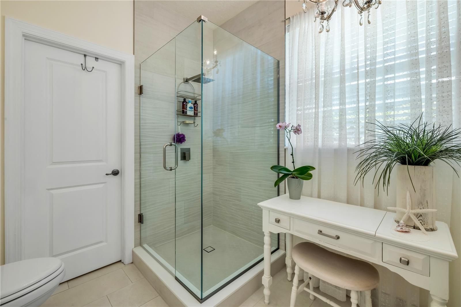 Image 36 of 68 For 2708 Atlantis Drive