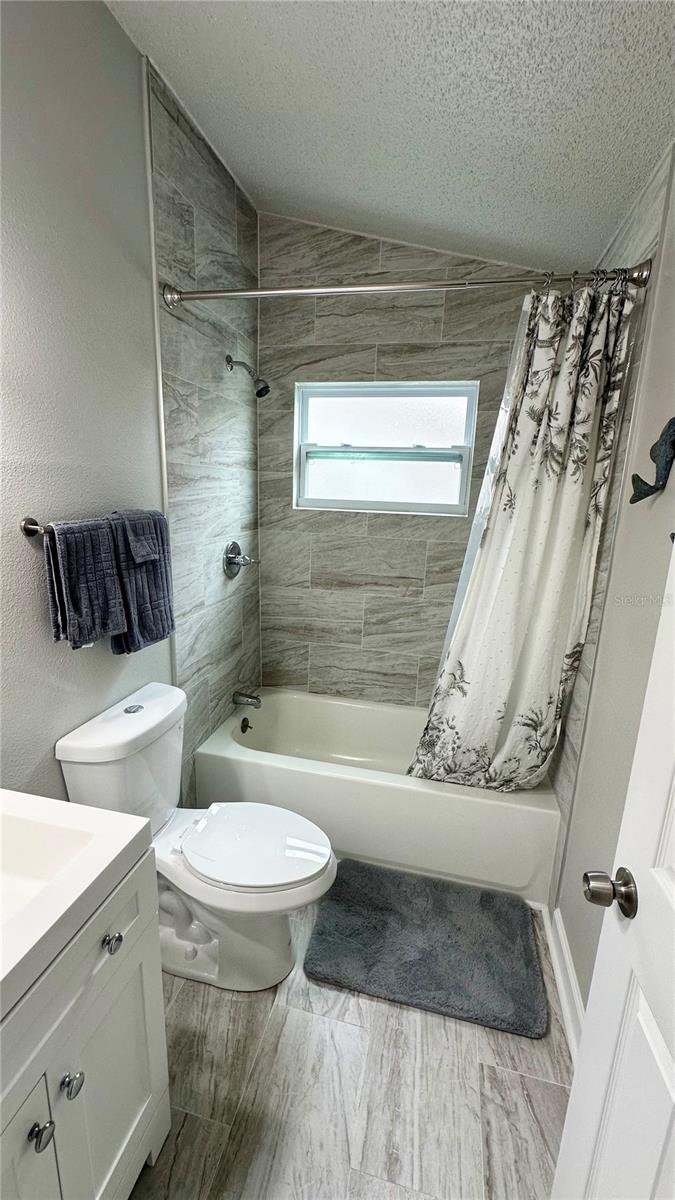 Image 20 of 26 For 782 Pine Shores Circle