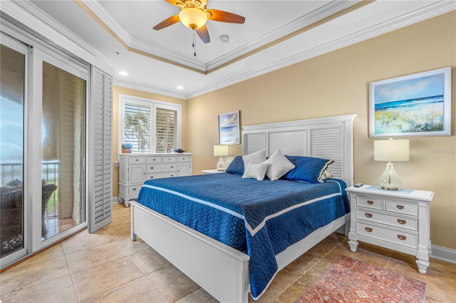 Image 15 of 51 For 2450 Ocean Shore Boulevard 211