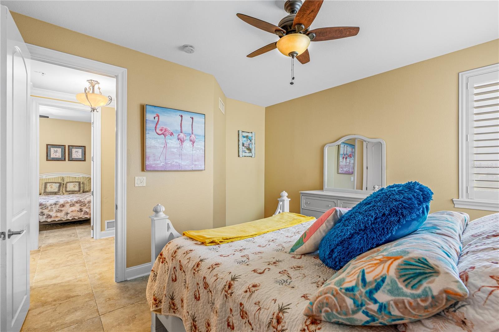 Image 29 of 51 For 2450 Ocean Shore Boulevard 211