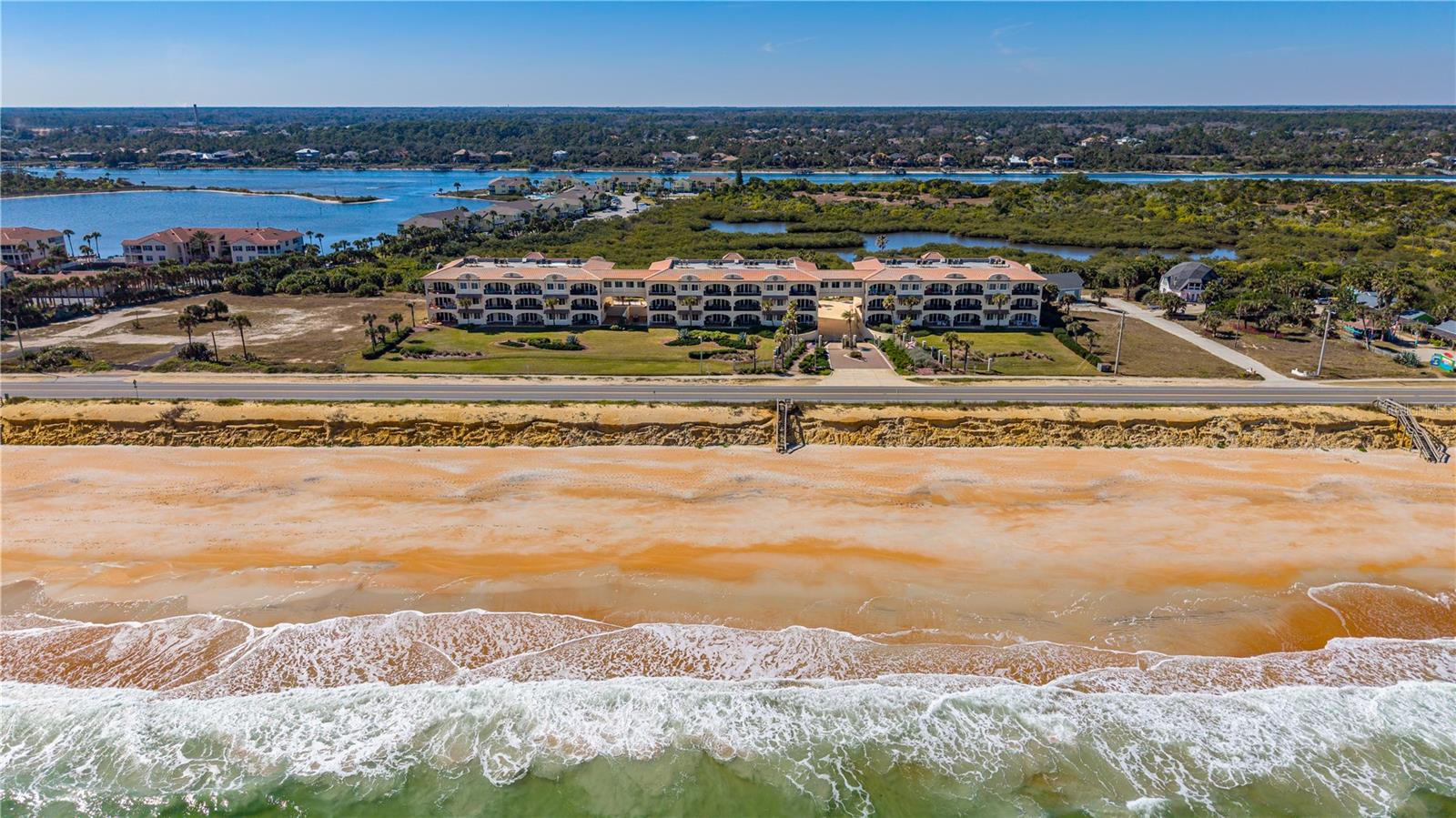 Image 40 of 51 For 2450 Ocean Shore Boulevard 211
