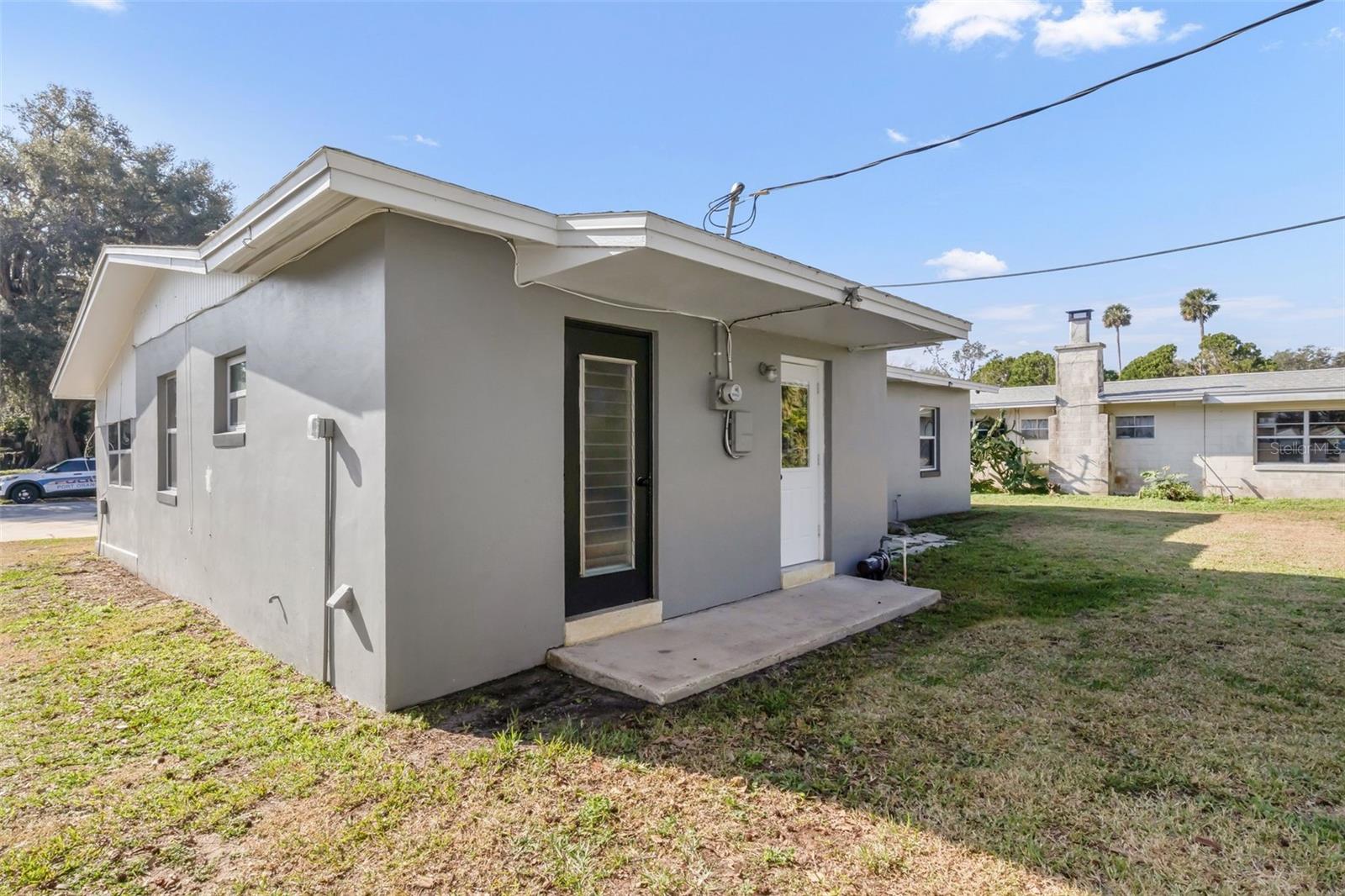 Image 17 of 46 For 1132 Clearwater Road