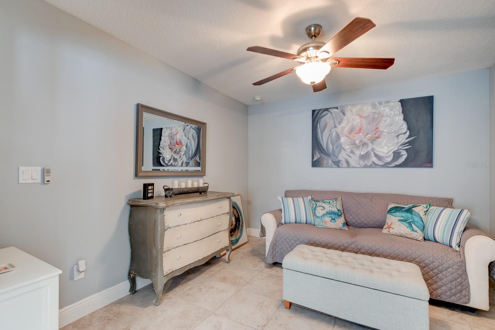 Image 16 of 25 For 2213 Hawks Cove Circle