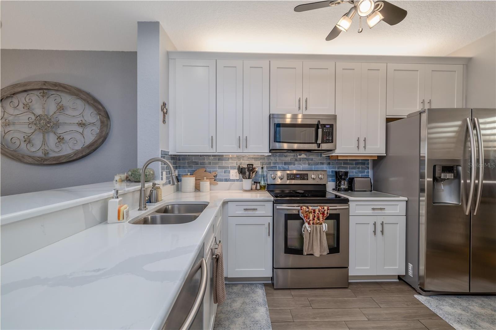 Image 19 of 45 For 434 Bouchelle Drive 203