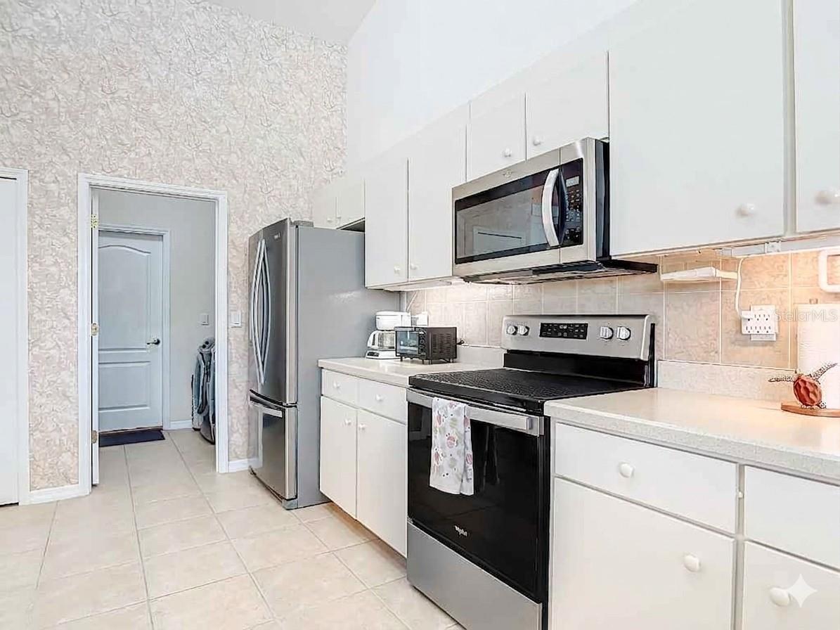 Image 10 of 24 For 793 Ashton Lakes Boulevard