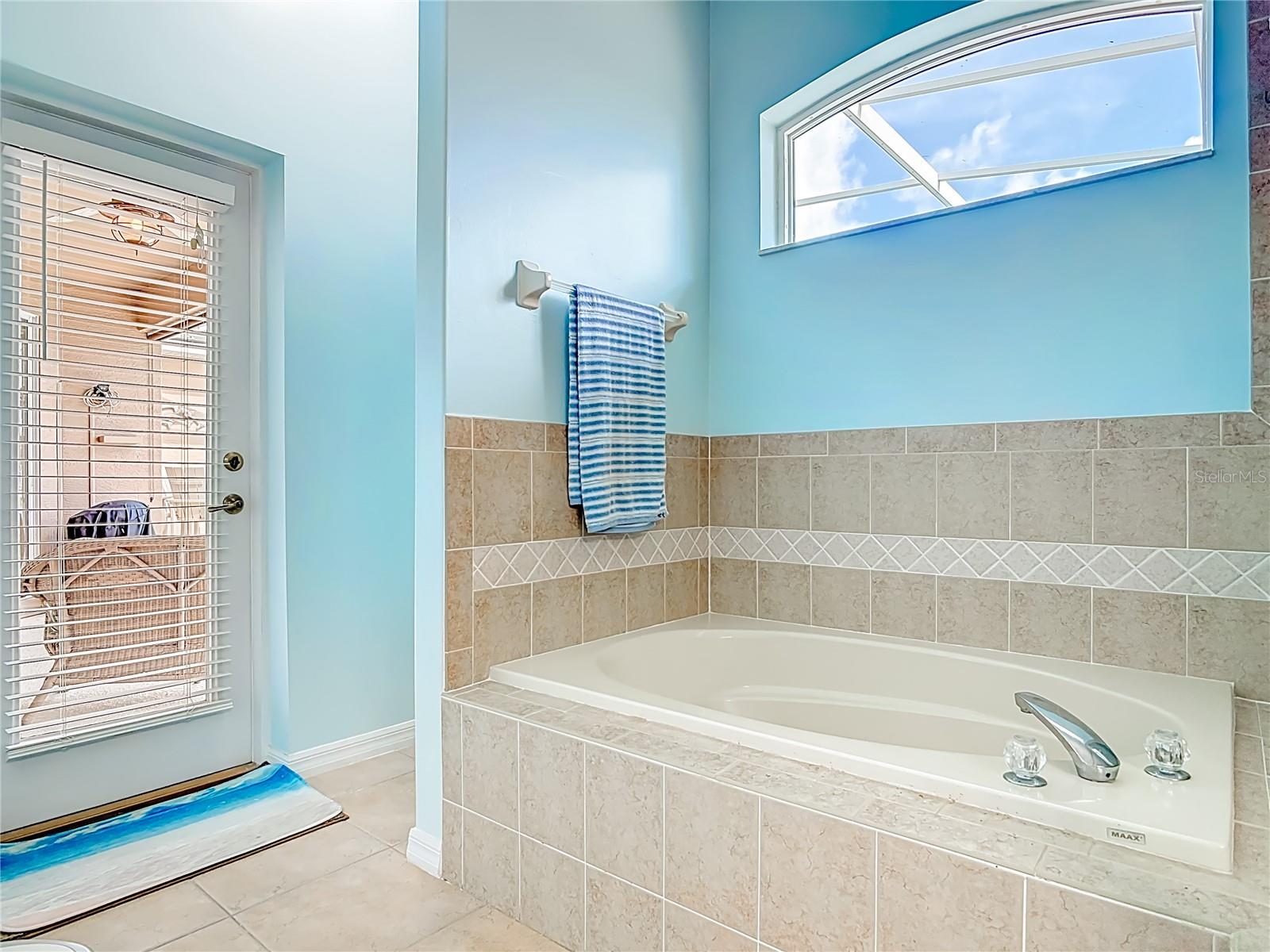 Image 16 of 24 For 793 Ashton Lakes Boulevard