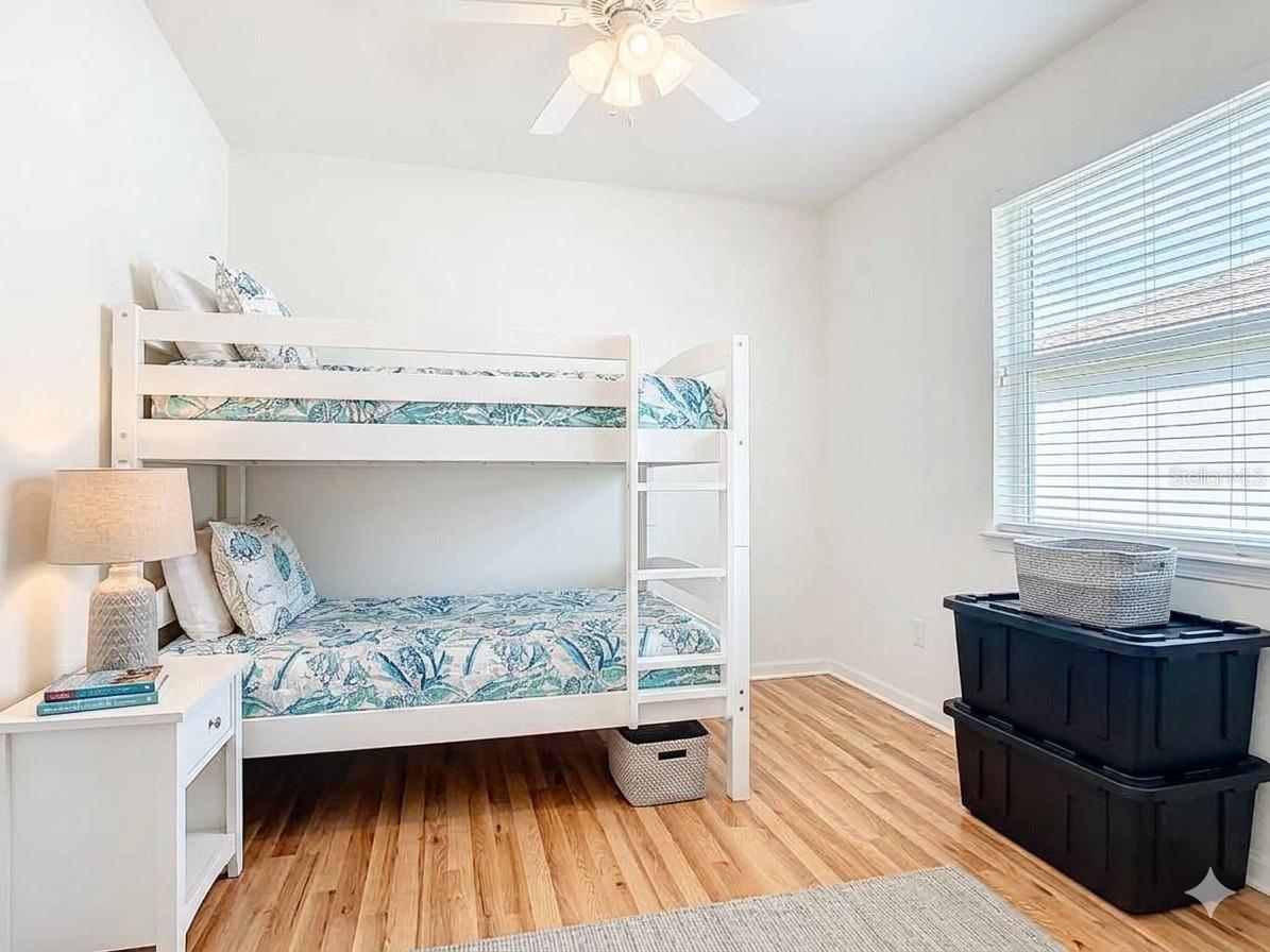 Image 17 of 24 For 793 Ashton Lakes Boulevard
