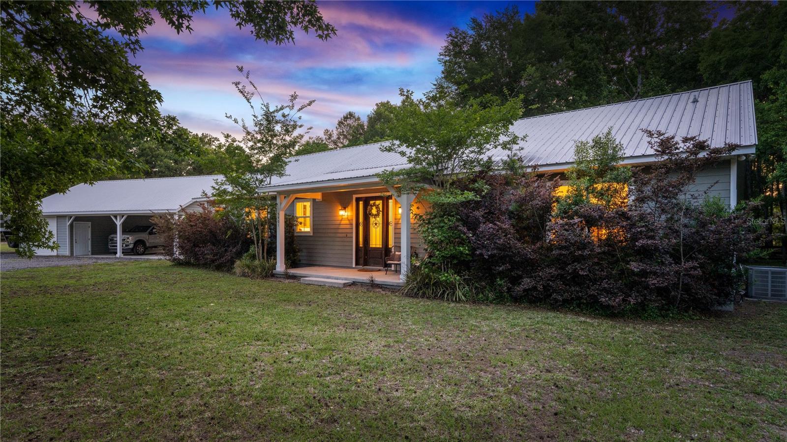 Image 3 of 78 For 5901 Solana Street