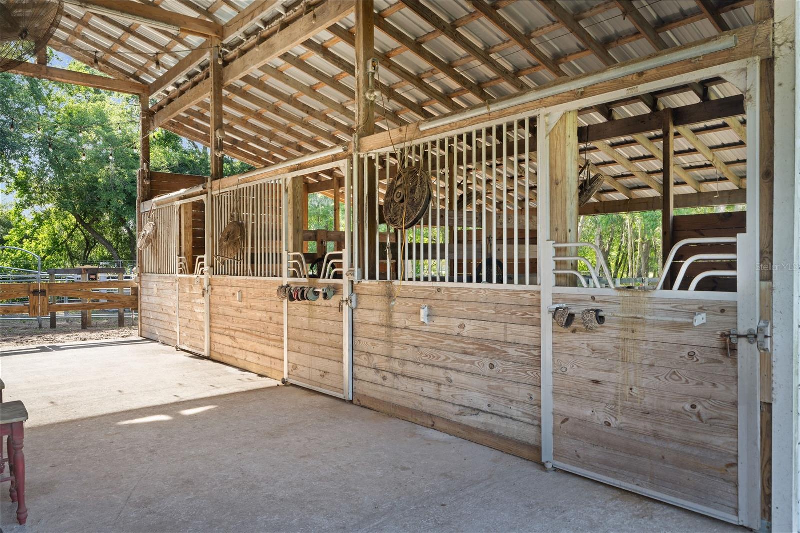 Image 47 of 78 For 5901 Solana Street