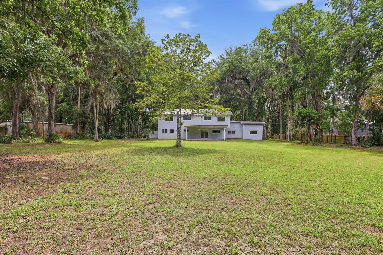 Image 2 of 51 For 555 Wildwood Drive