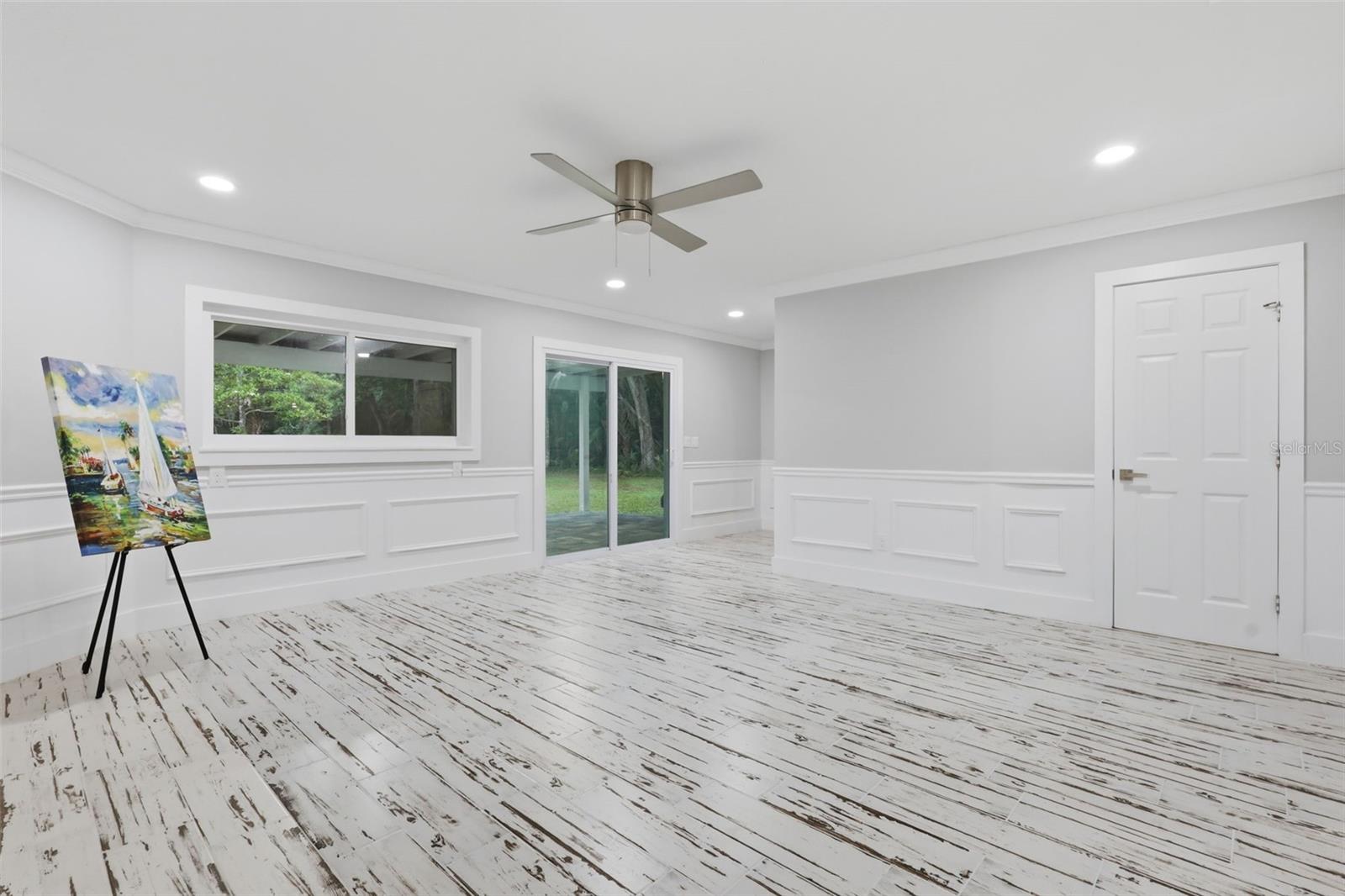 Image 31 of 51 For 555 Wildwood Drive