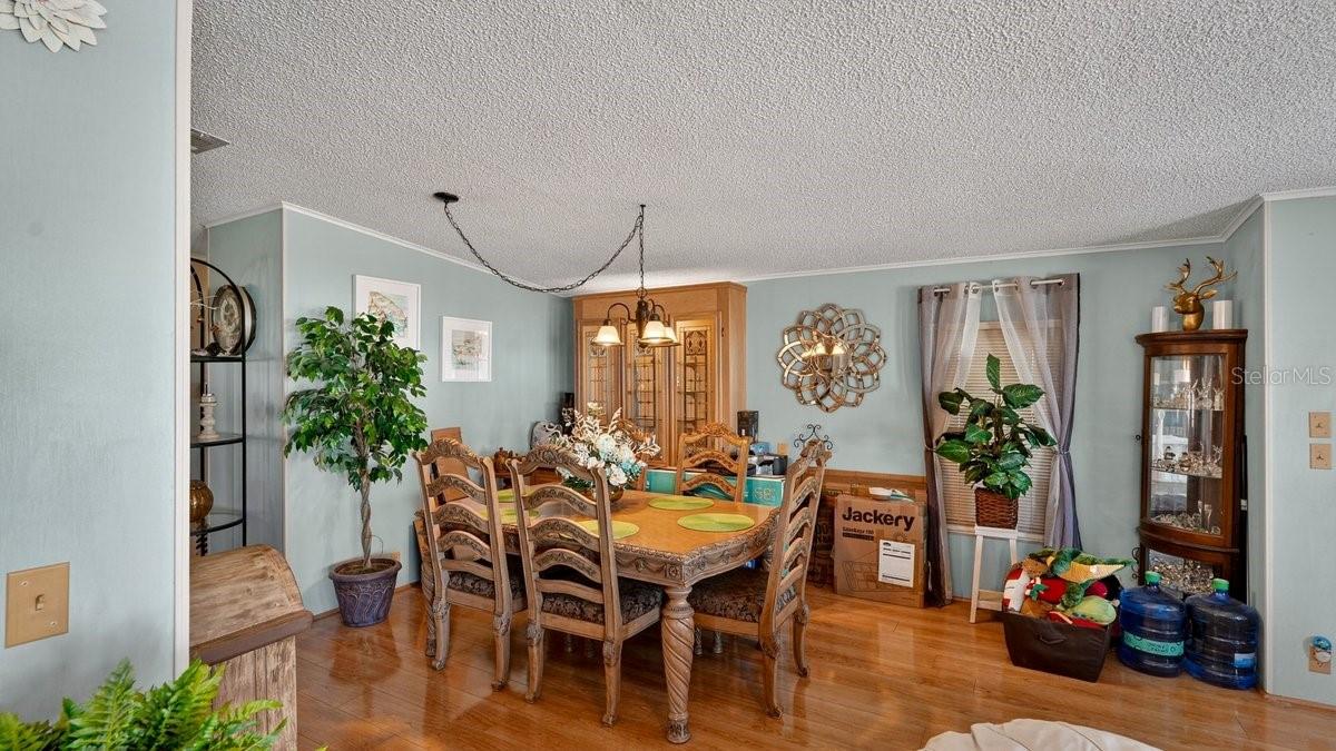 Image 12 of 49 For 780 Greenfield Drive