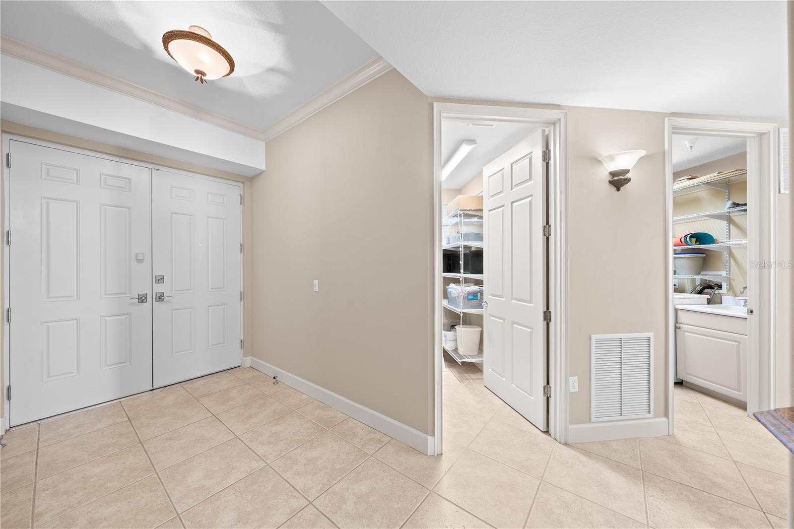 Image 20 of 100 For 2855 Atlantic Avenue 201