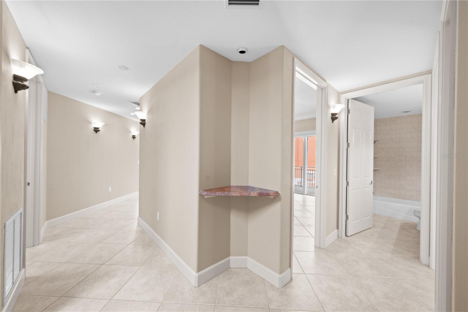 Image 7 of 100 For 2855 Atlantic Avenue 201