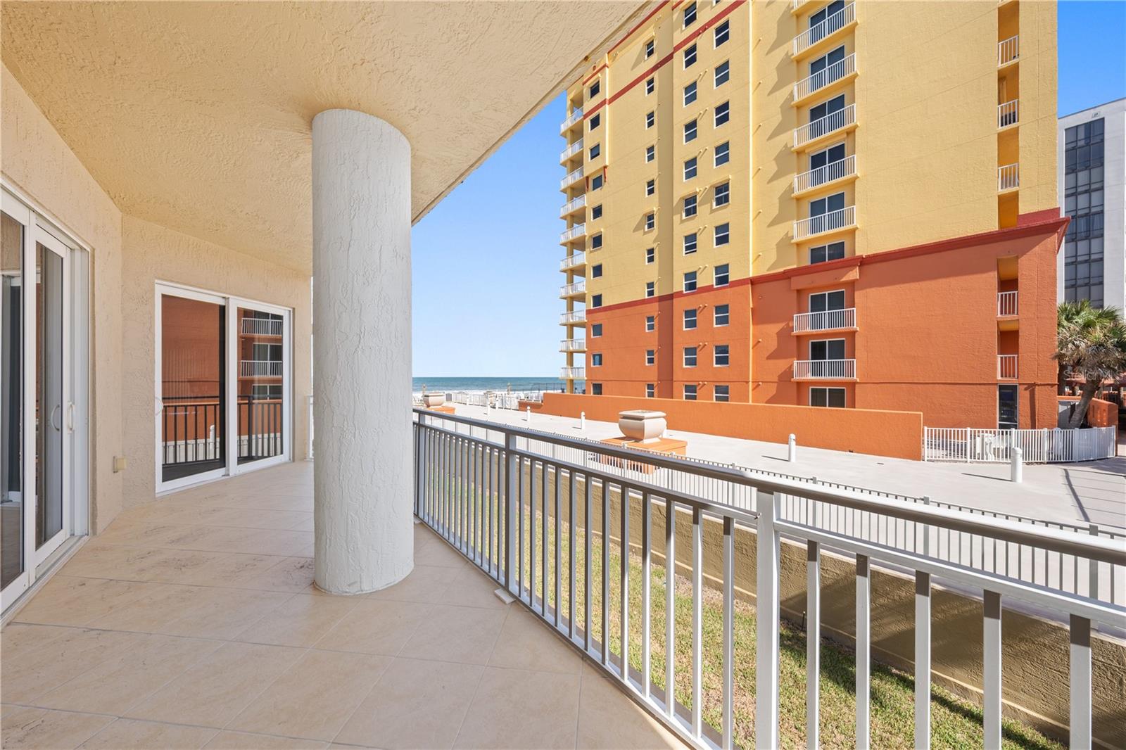 Image 92 of 100 For 2855 Atlantic Avenue 201