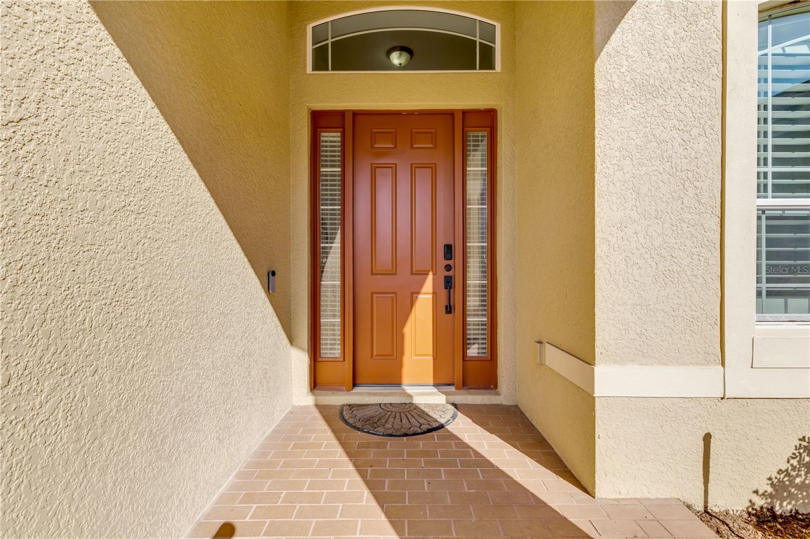 Listing photo id 3 for 3021 Isola Bella Boulevard