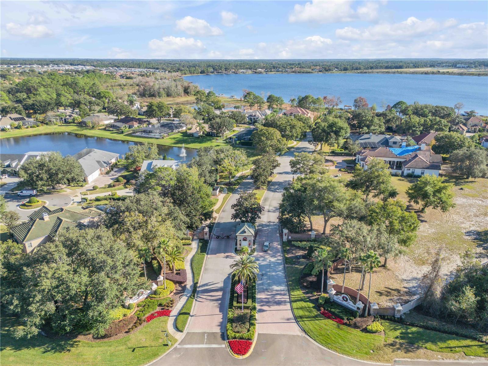 Listing photo id 85 for 3021 Isola Bella Boulevard