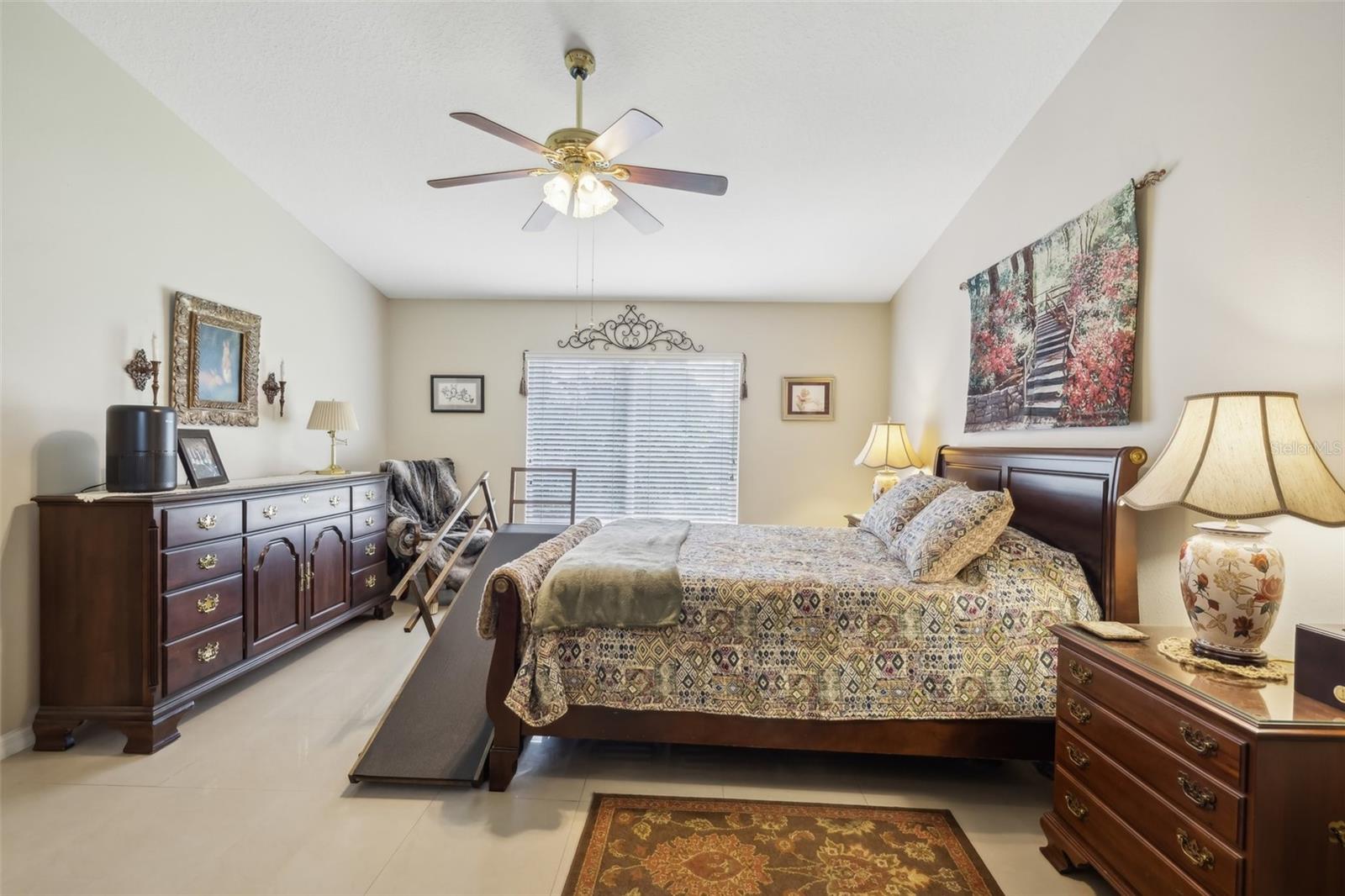 Listing photo id 27 for 2835 Laurel Leaf Drive