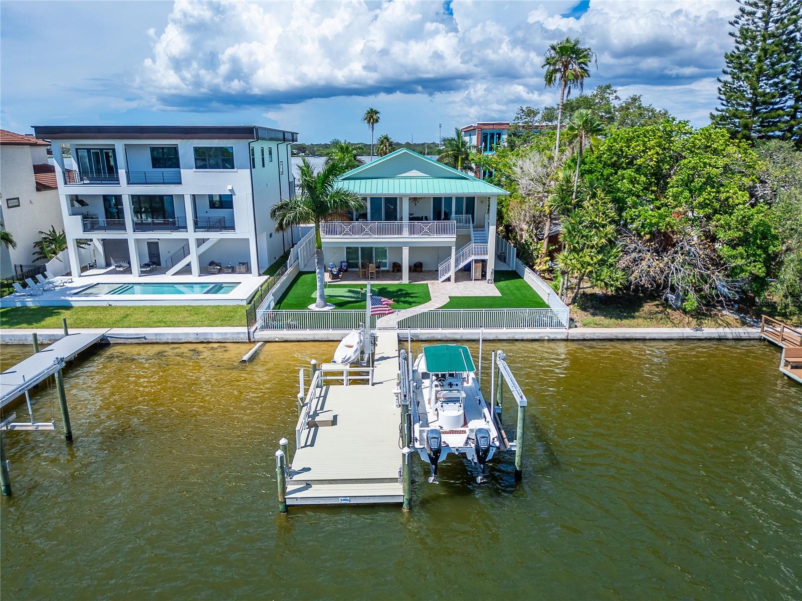 Listing photo id 0 for 833 Bay Point Drive