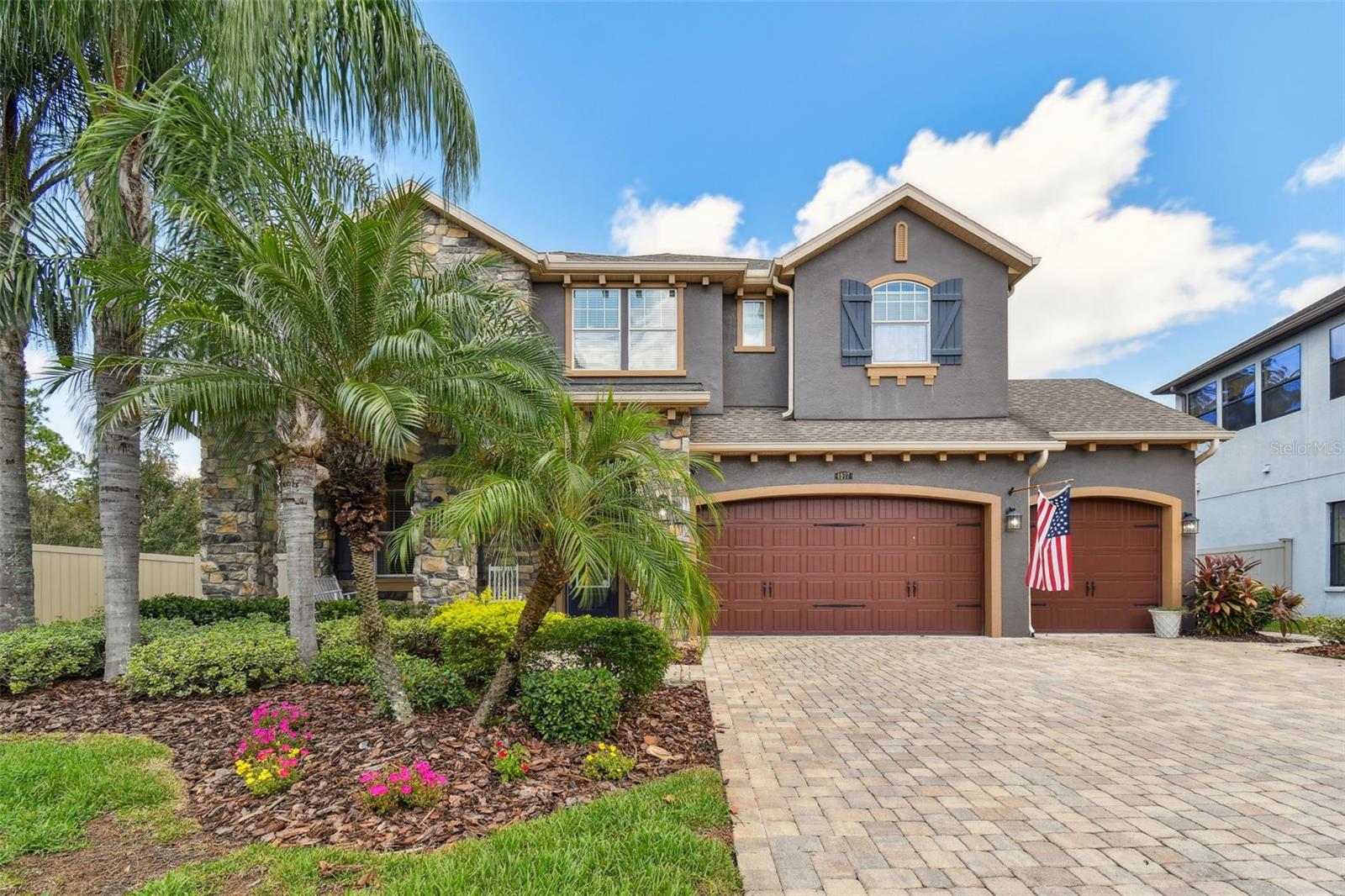 Listing photo id 6 for 4077 Canino Court