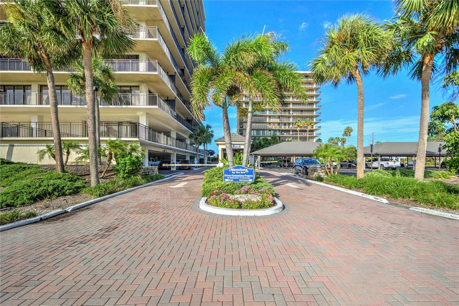 Details for 7600 Bayshore Drive 606, TREASURE ISLAND, FL 33706