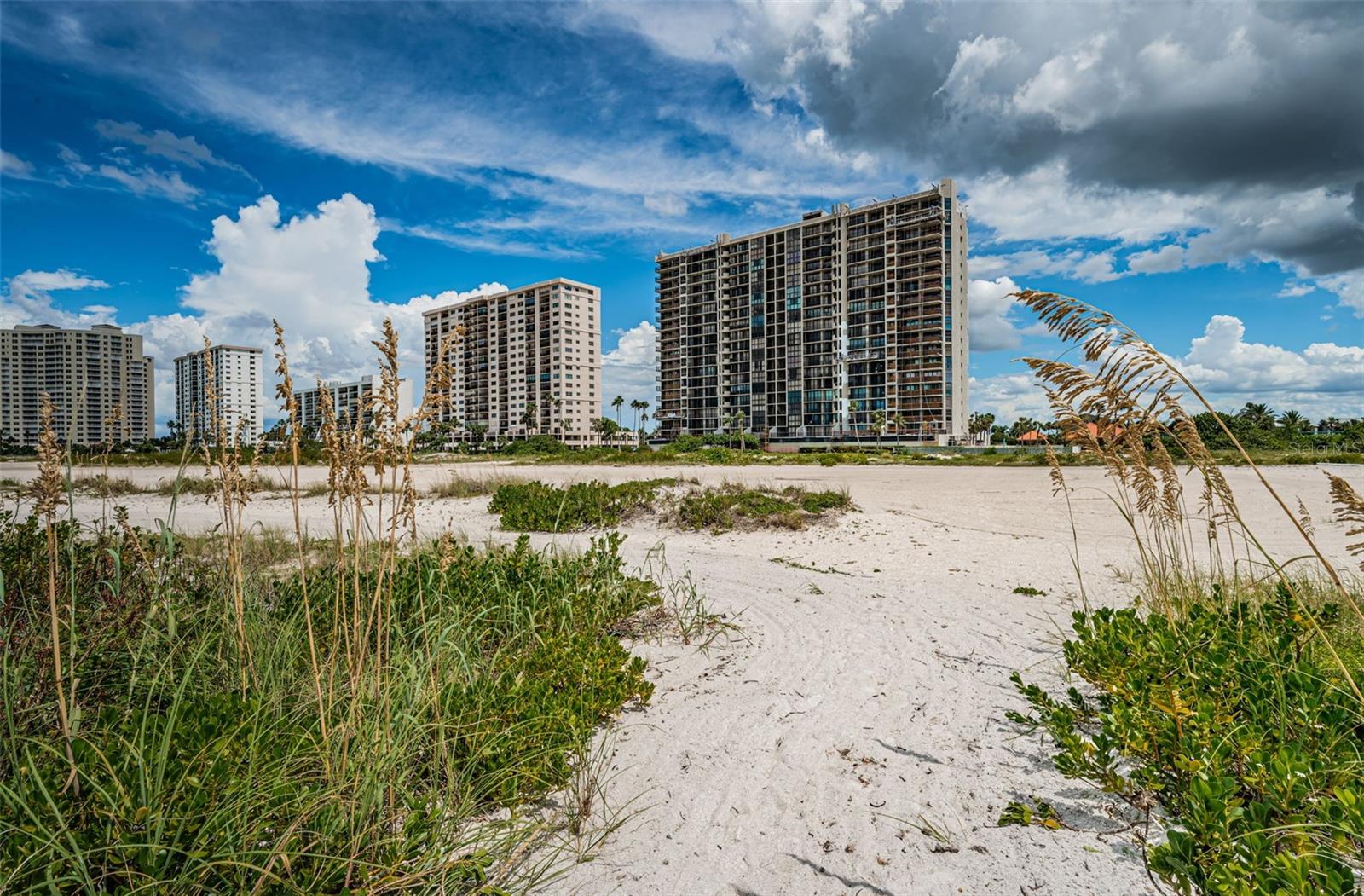 Image 80 of 82 For 1290 Gulf Boulevard 2004